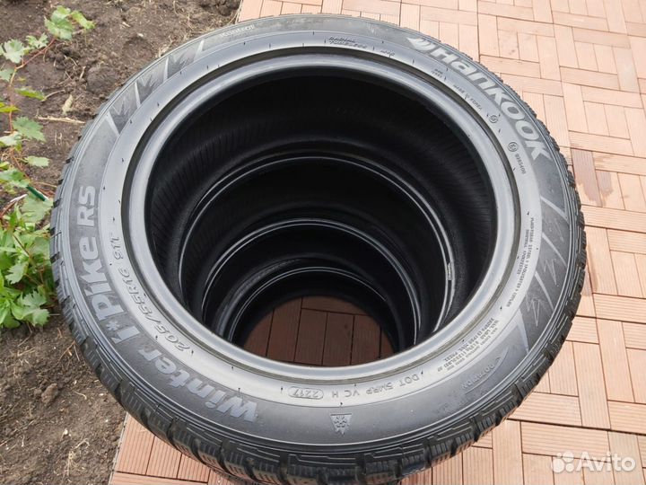 Hankook Winter I'Pike 205/55 R16