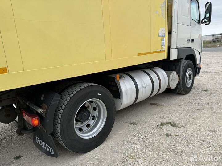 Volvo F12 с полуприцепом, 1996