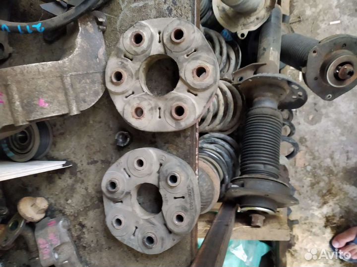 Эластичная муфта на мерседес бенц w211