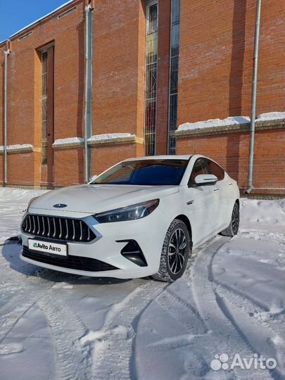 JAC J7 1.5 CVT, 2021, 40 200 км