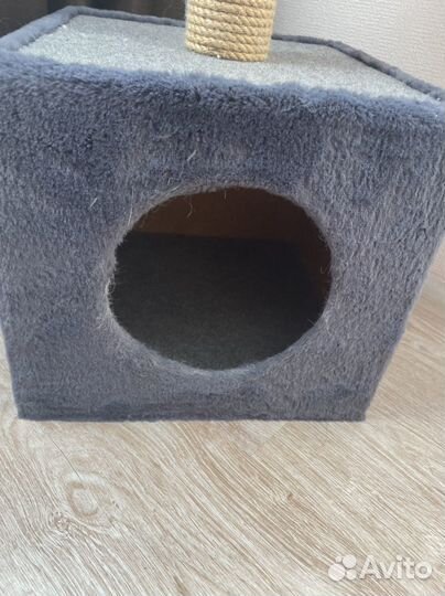 Домик для кошки с когтеточкой бу