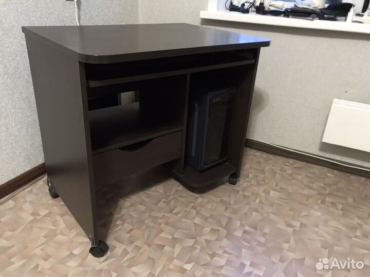 Компьютерный стол бу