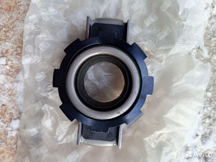 Выжимной подшипник