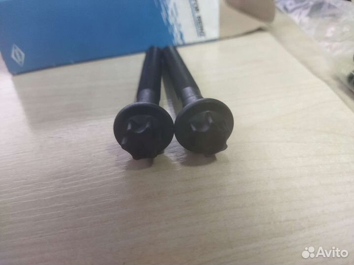 Комплект Болтов Гбц Audi Seat Skoda Volkswagen