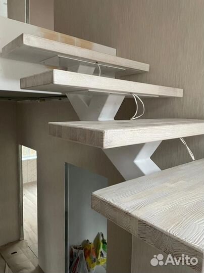 Лестница на металлокаркасе