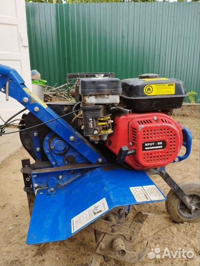 Бензиновый мотокультиватор крот-вк