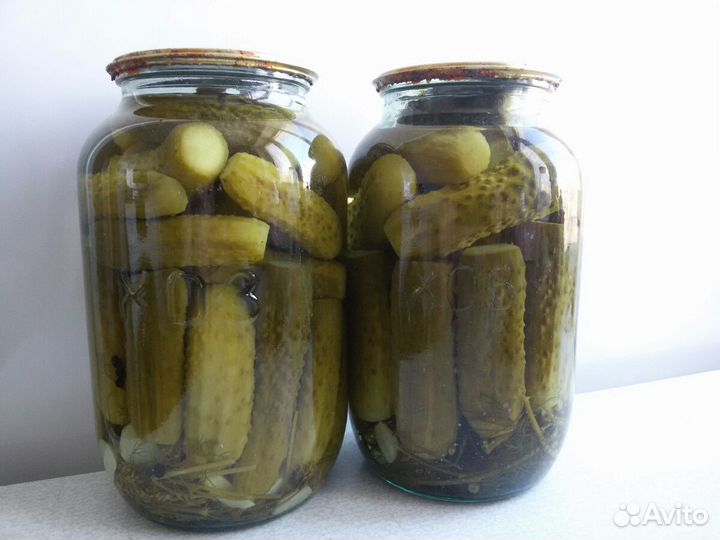 Посуда.Огурцы (мелкие и средние) 1.5л. банки 3 лит