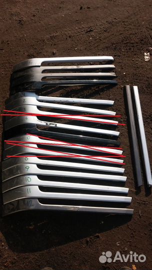 Range Rover 13-17г L405 правый молдинг зад бампера