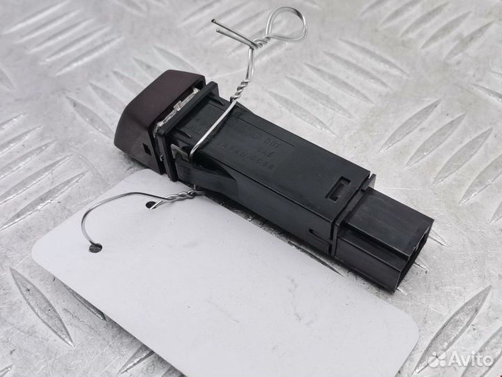 Кнопка аварийной сигнализации Volvo S40 2 2007