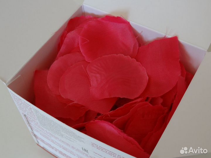 Лепестки роз (тканевые)