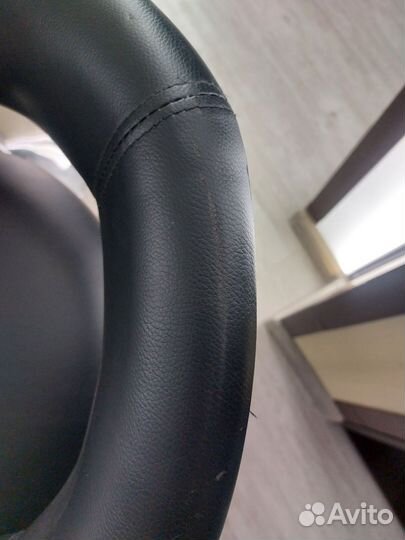 Барные стулья 4 штуки