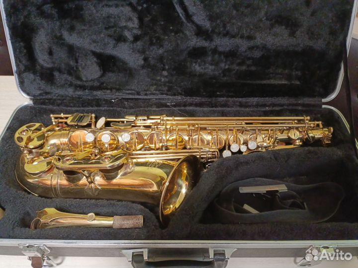 Продам саксофон