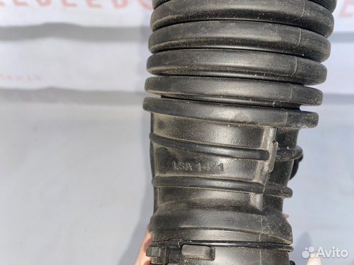 Патрубок воздушного фильтра Hyundai Solaris 2