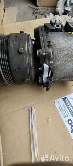 На Запчасти Ком. Кондиционера Митсубиси Каризма