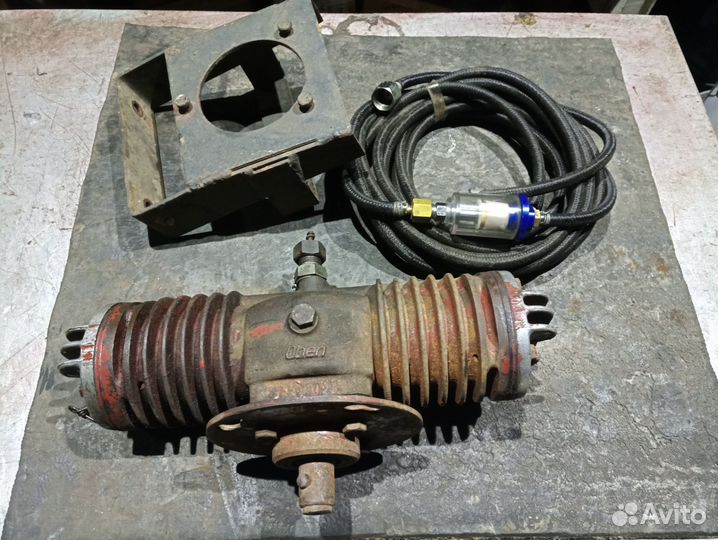 Компрессор автомобильный