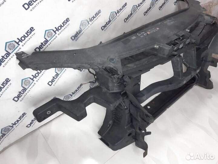 Передняя панель (телевизор) Volkswagen Passat B6