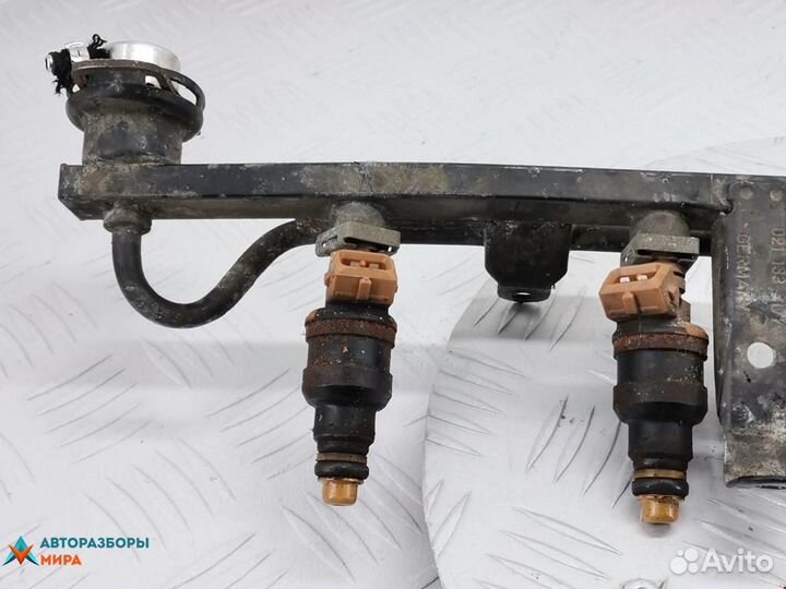 Форсунка Ford Galaxy 1998 1004144