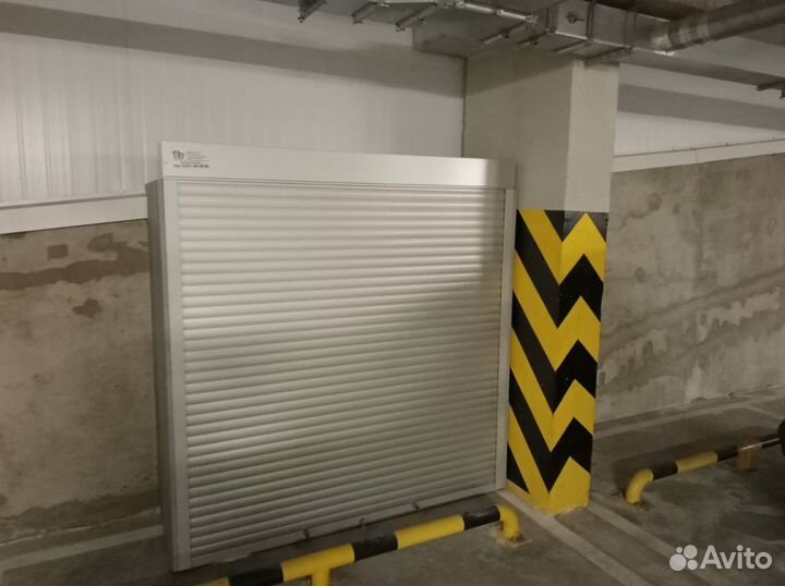 Роллетные шкафы в паркинг/ Шкаф для паркинга