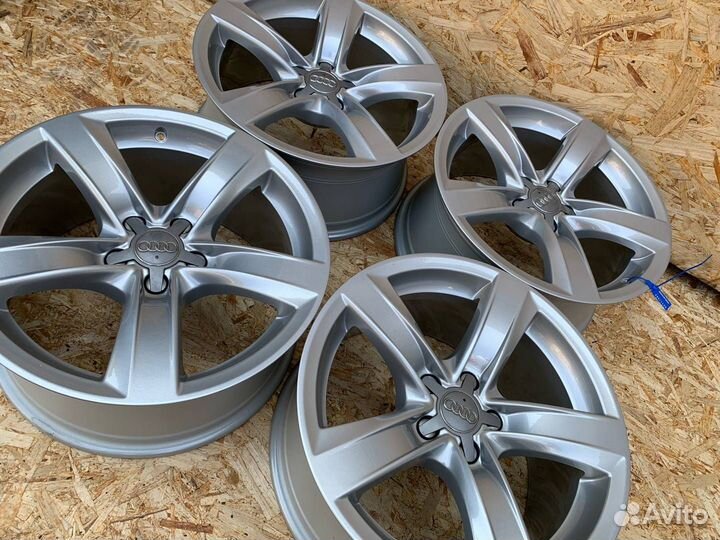 Комплект литых дисков R18x8.5 5x112