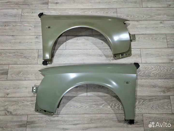 Передние крылья (Новые) на Audi A6 C5 Правое/Левое