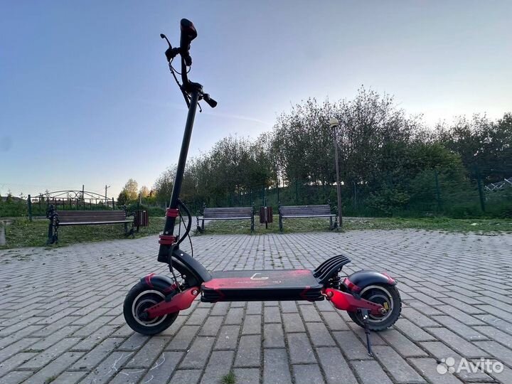 Электросамокат Kugoo g1
