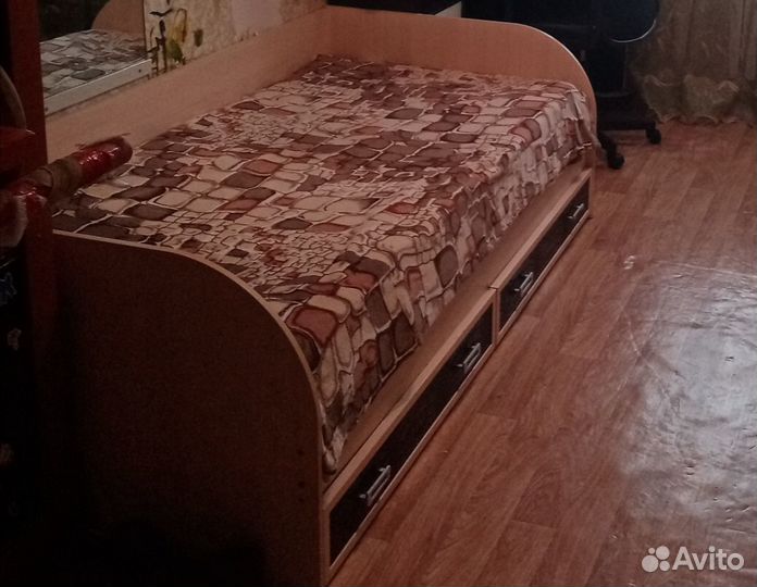 Детская кровать IKEA с матрасом