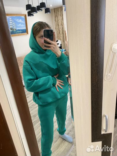 Костюм спортивный