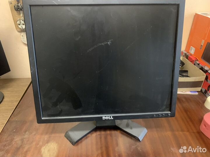 Монитор Dell