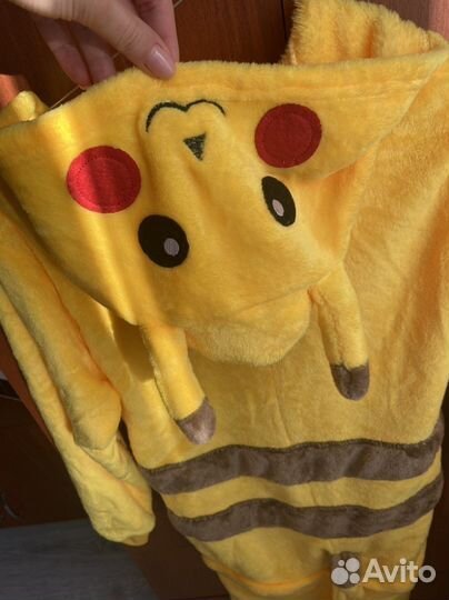 Костюм Пикачу