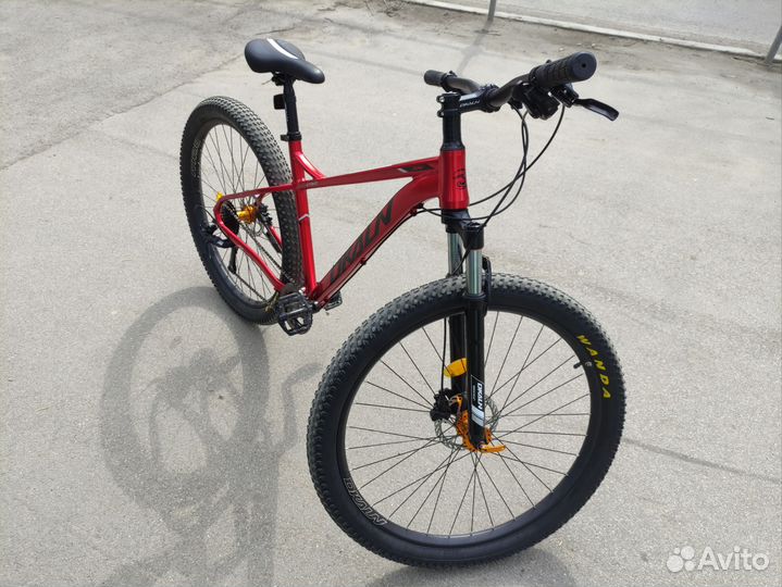 Новый велосипед, алюминиевая рама, 29 колёса