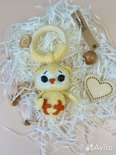 Вязаная погремушка Совенок
