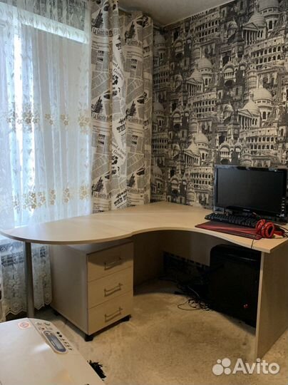 Компьютерный стол бу