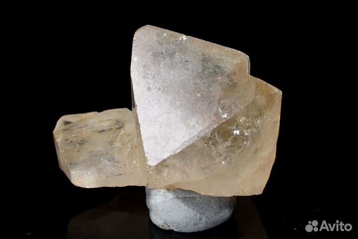 Кристалл. Топаз. Лот №222