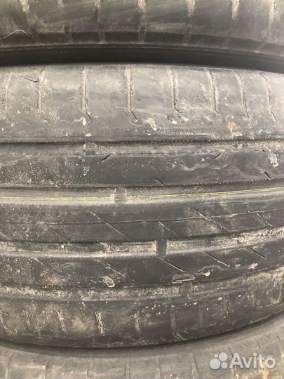 Nokian Tyres Hakka Black 235/45 R18 98W