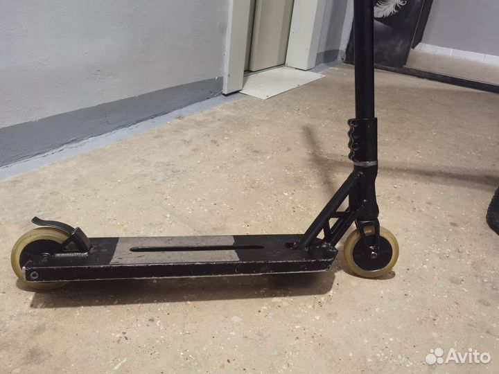 Трюковой самокат стрит