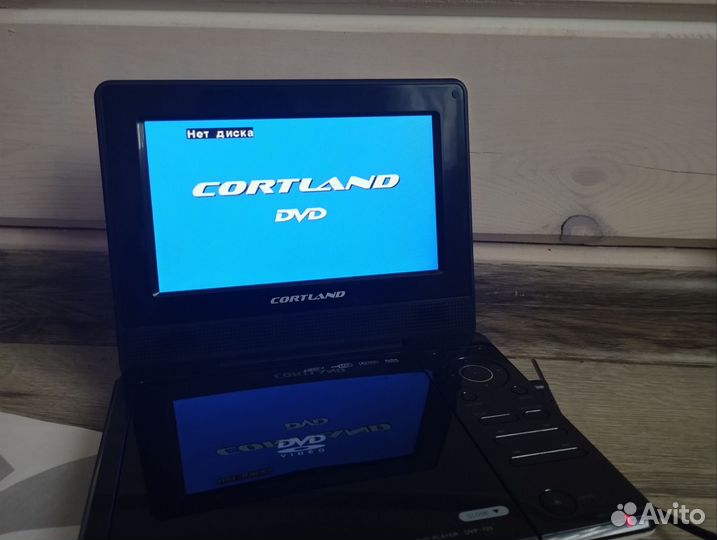 Портативный dvd плеер