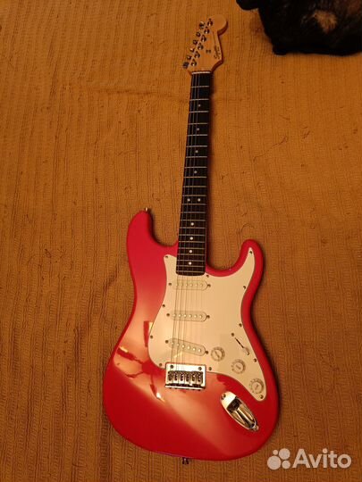Электрогитара Fender squier stratocaster