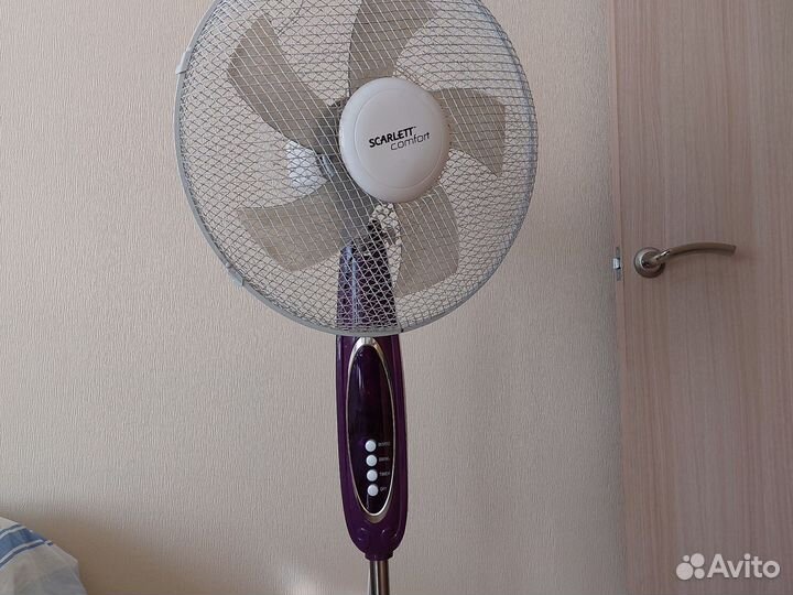 Вентилятор напольный с пультом