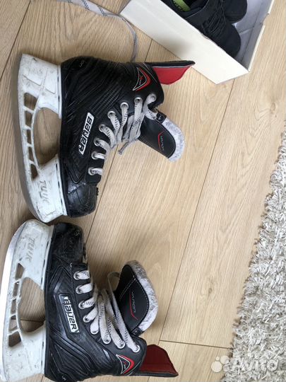 Хоккейные коньки bauer детские