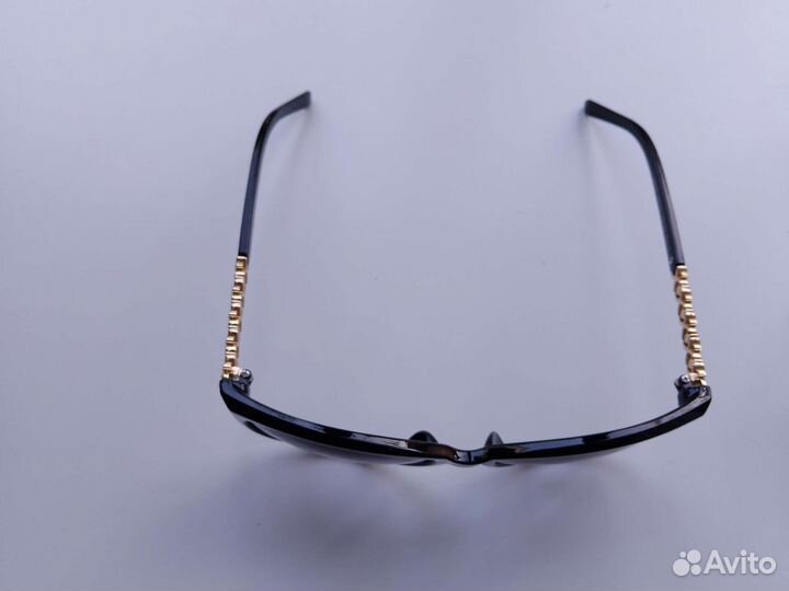 Солнцезащитные очки женские