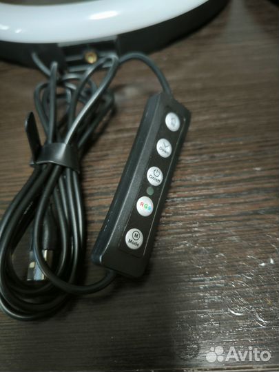 Кольцевая лампа со штативом