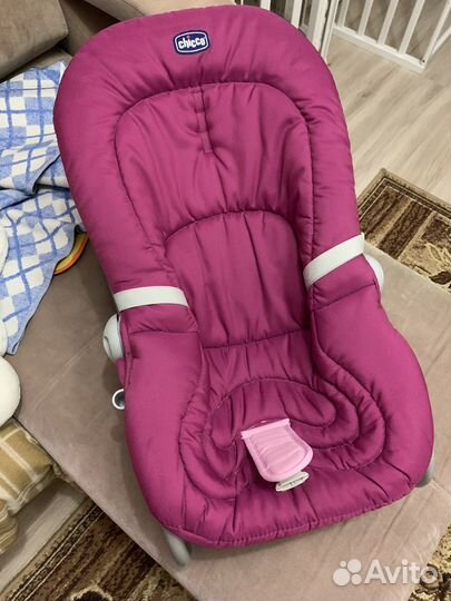 Шезлонг для новорожденных