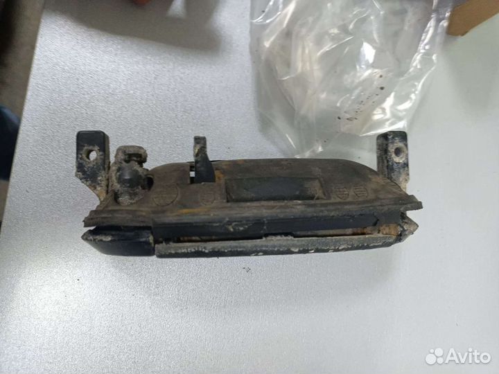 Ручки дверей Volkswagen Transporter T-4