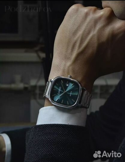 Наручные часы Casio Quartz год гарантия