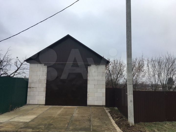 Гараж, > 30 м²