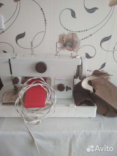 Швейная машина