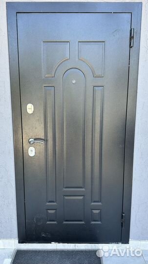Дверь входная