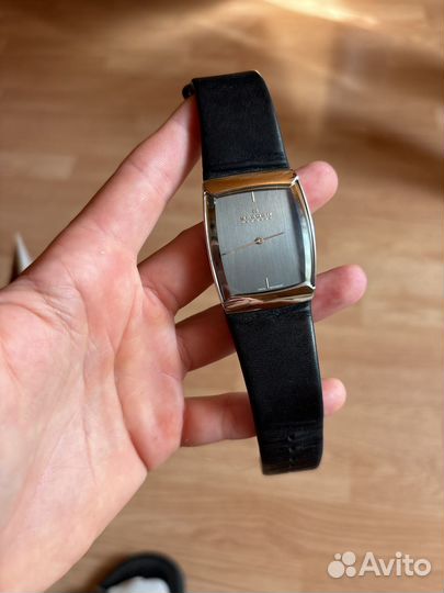 Наручные часы skagen
