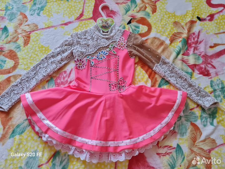 Платье для фигурного катания, гимнастики