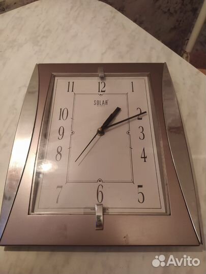 Часы оригинальные рабочие кварцевые